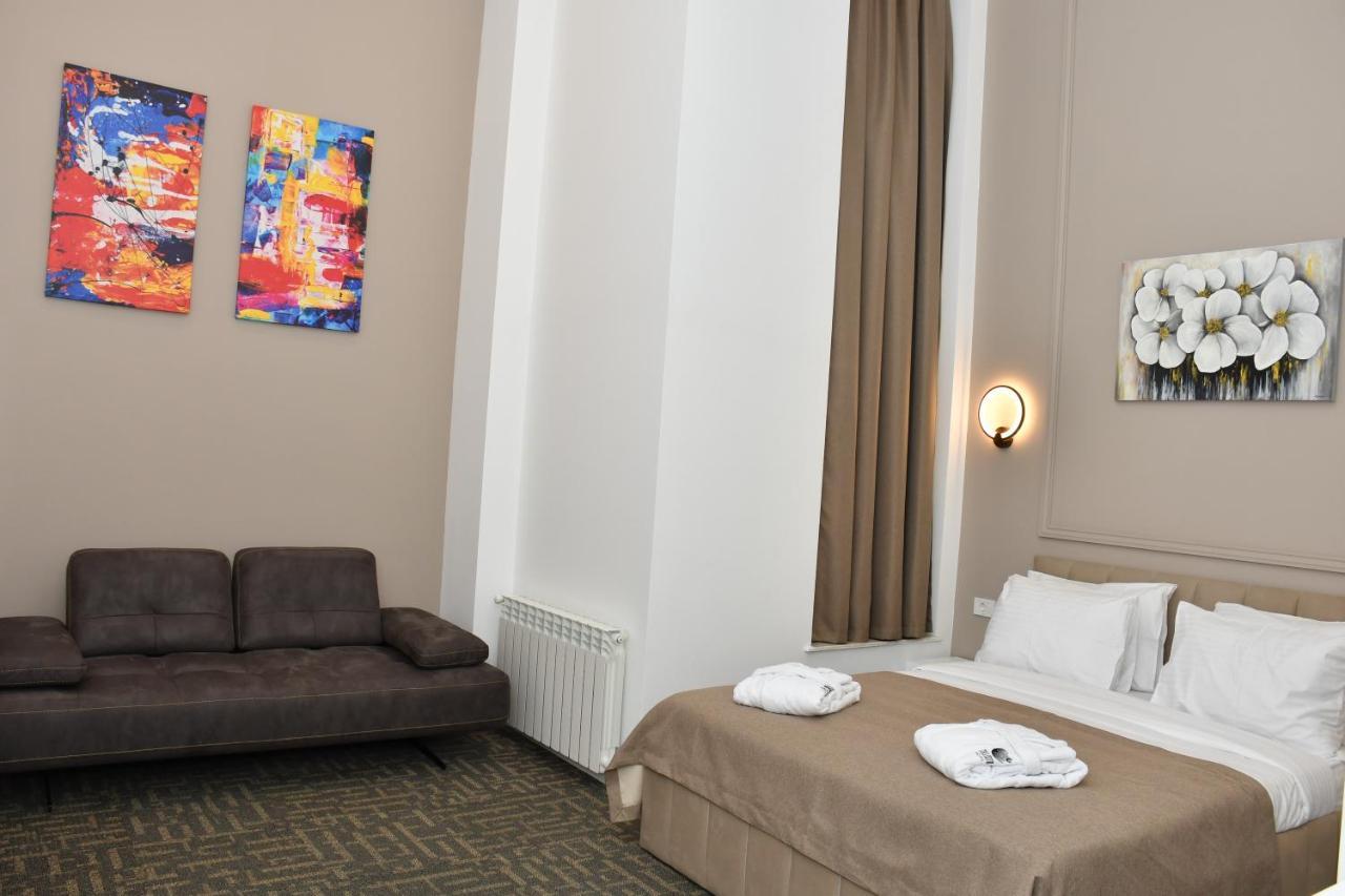 Callisto Hotel Baky Esterno foto